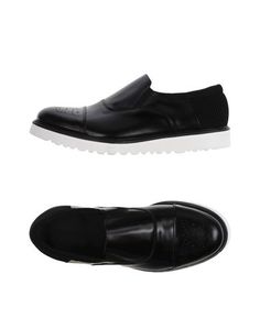 Низкие кеды и кроссовки Emporio Armani