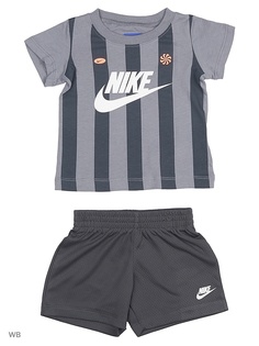 Костюмы Nike