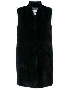 sleeveless panelled coat Manzoni 24