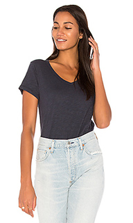 V-neck unfinished hem shirttail tee - Wilt