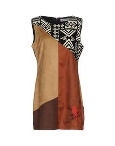 Короткое платье Desigual