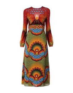 Длинное платье Valentino
