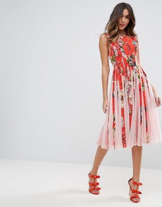 Приталенное платье миди со свободной юбкой, цветочным принтом и вставками из сеточки ASOS - Мульти