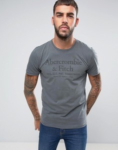 Серая обтягивающая футболка с однотонным принтом Abercrombie &amp; Fitch - Кремовый
