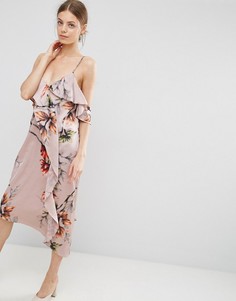 Платье миди на бретельках с цветочным принтом и оборками ASOS - Мульти