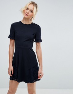 Приталенное платье мини с кружевом ASOS - Темно-синий