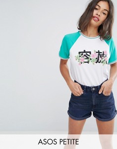 Футболка с контрастной отделкой и цветочным принтом ASOS PETITE - Белый