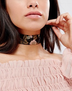 Атласное ожерелье-чокер с цветочным принтом ASOS - Мульти
