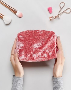 Мягкая бархатная косметичка ASOS LIFESTYLE - Розовый