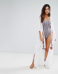 Пляжное платье с запахом и вышивкой Anmol - Белый