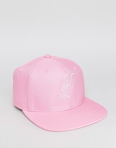 Бейсболка с логотипом San Antonio Spurs Mitchell &amp; Ness - Розовый