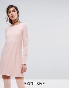 Свободное платье с декоративной отделкой на манжетах Silver Bloom - Розовый