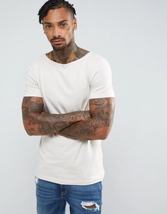 Обтягивающая футболка с вырезом лодочкой ASOS - Бежевый