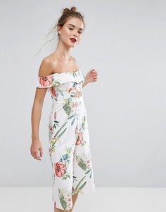 Комбинезон с юбкой-шортами и цветочным принтом New Look - Белый