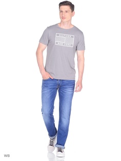 Джинсы Tommy Hilfiger
