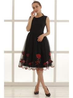 Плать MoNaMod New Look