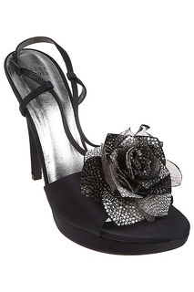 Босоножки Stuart Weitzman