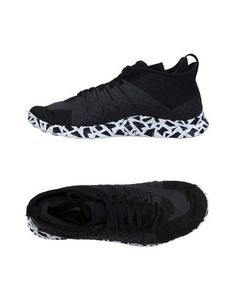 Низкие кеды и кроссовки Nike