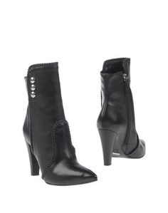 Полусапоги и высокие ботинки Schutz