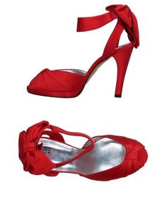 Сандалии Stuart Weitzman