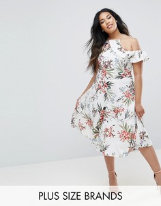 Приталенное платье миди с цветочным принтом Boohoo Plus - Белый