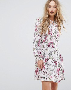 Цельнокройное платье с завязкой и цветочным принтом Vero Moda - Мульти