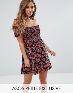 Сарафан мини с открытыми плечами и принтом ASOS PETITE - Мульти