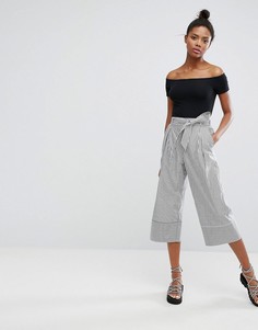 Широкие брюки в тонкую полоску Monki - Черный
