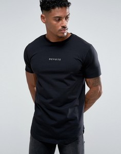 Облегающая футболка с асимметричным краем и рукавами с отворотами и принтом Devote - Черный