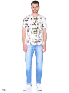Джинсы Trussardi