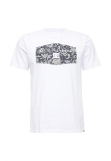 Футболка DC Shoes