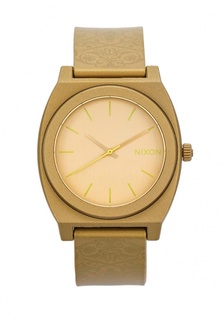 Часы Nixon