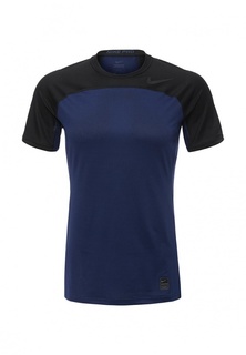 Футболка спортивная Nike
