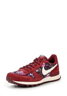 Кроссовки Nike