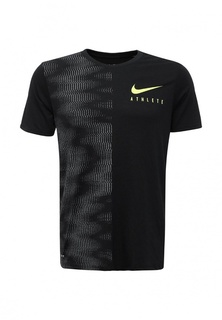 Футболка спортивная Nike