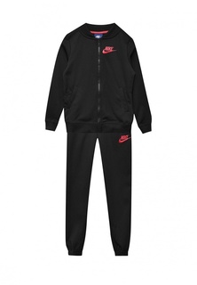 Костюм спортивный Nike