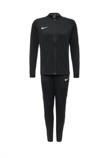Костюм спортивный Nike