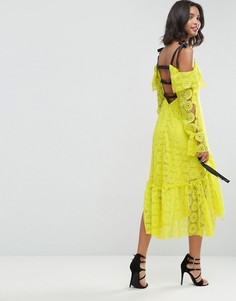 Кружевное платье миди с контрастной отделкой ASOS - Желтый
