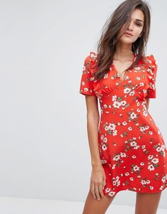 Чайное платье с цветочным принтом Fashion Union - Красный