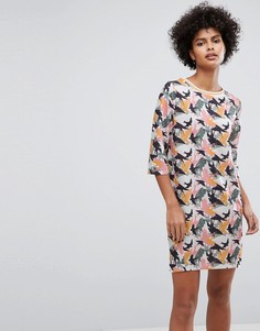 Soaked In Luxury Bird Camo T-Shirt Dress - Мульти