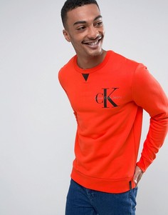 Красный свитшот с круглым вырезом и логотипом на груди Calvin Klein Jeans - Красный