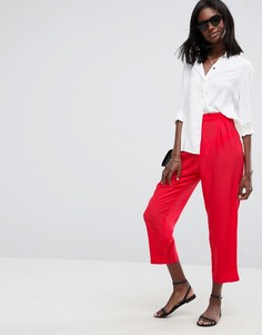 Широкие зауженные брюки со складками ASOS - Красный