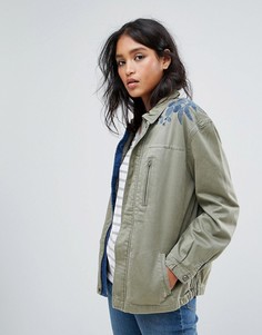 Куртка в стиле милитари с вышивкой на плече Maison Scotch - Зеленый