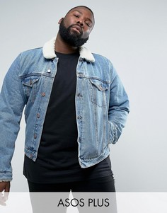 Джинсовая куртка с воротником из искусственной цигейки ASOS PLUS - Синий
