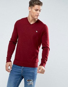 Красный джемпер с V-образным вырезом и логотипом Abercrombie &amp; Fitch - Красный