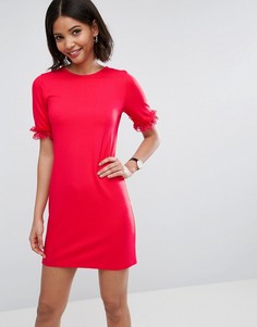 Платье-футболка из ткани понте с кружевными оборками на рукавах ASOS - Розовый