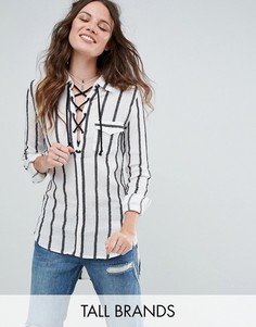 Свободная рубашка в полоску со шнуровкой Glamorous Tall - Серый