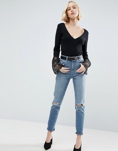 Выбеленные узкие джинсы в винтажном стиле с завышенной талией и рваными коленями ASOS FARLEIGH - Синий