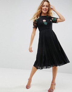 Платье миди с кружевным лифом, вышивкой и юбкой плиссе ASOS PREMIUM - Черный