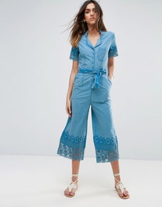 Комбинезон из хлопкового шамбре с вышивкой ASOS - Синий